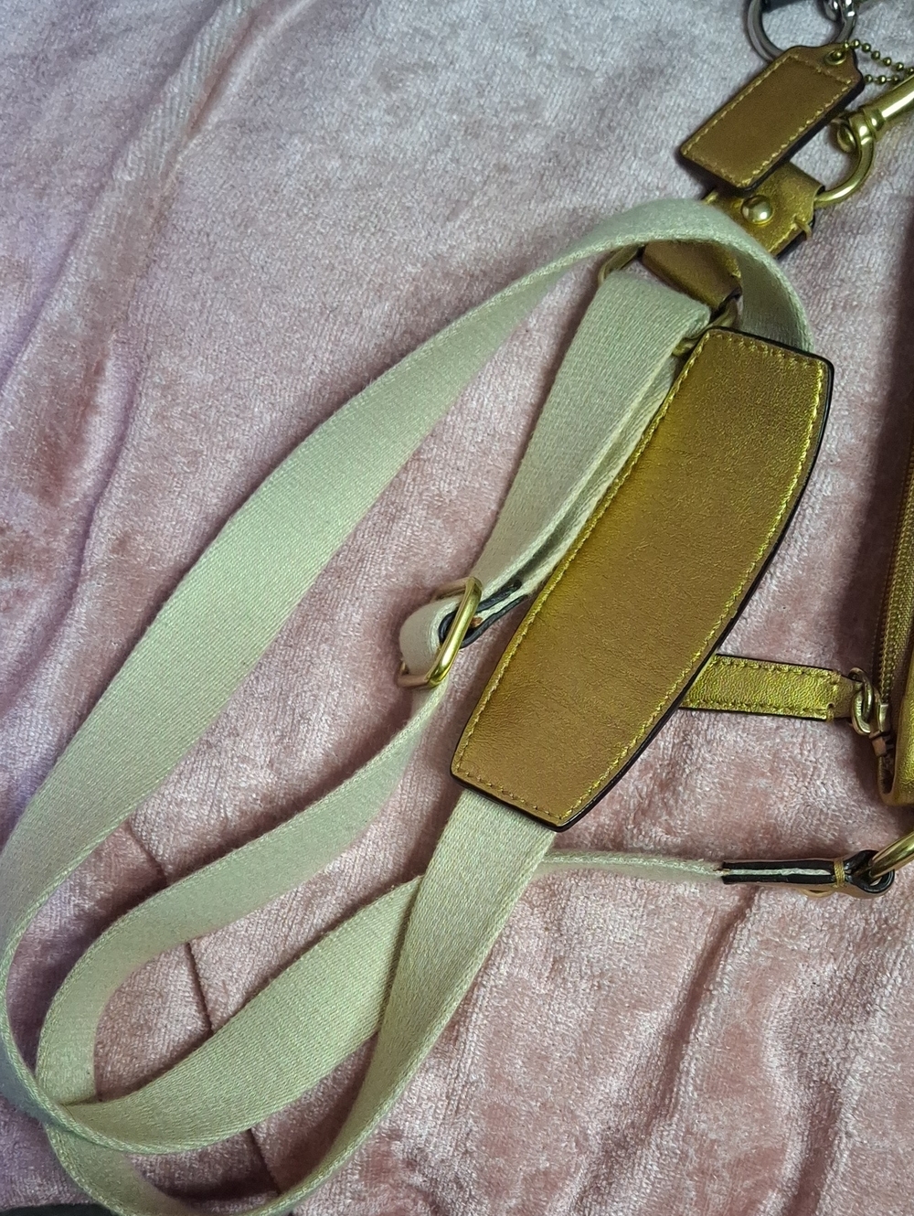 LN COACH LEGACY SATIN MULTI COLOR CROSSBODY - Picture 5 of 5